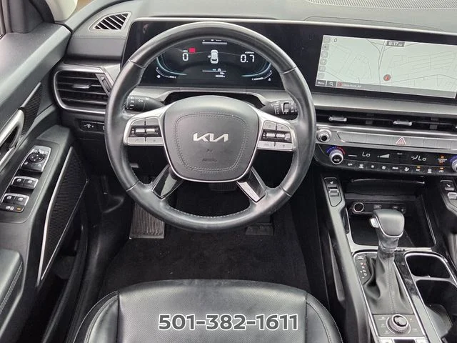 Used 2025 Black Kia S image 16