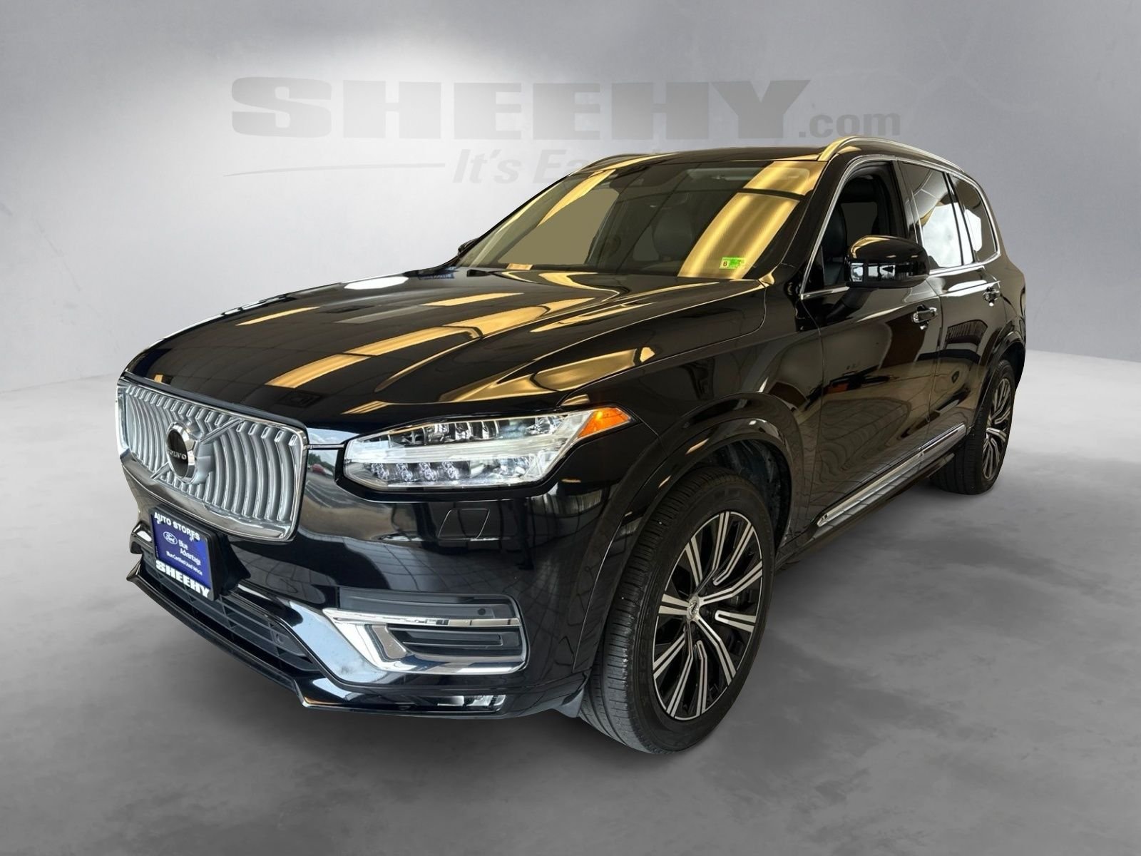 Used 2021  Volvo T6 Inscription image 17