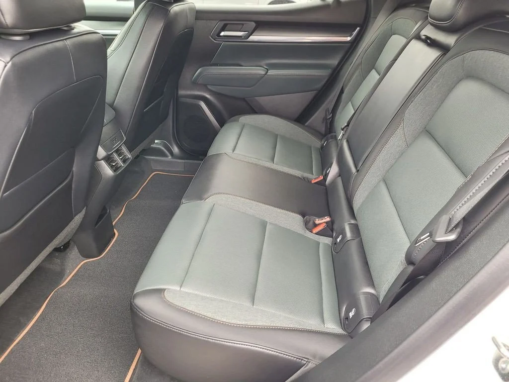 2026 GMC Terrain AT4 - Photo 8