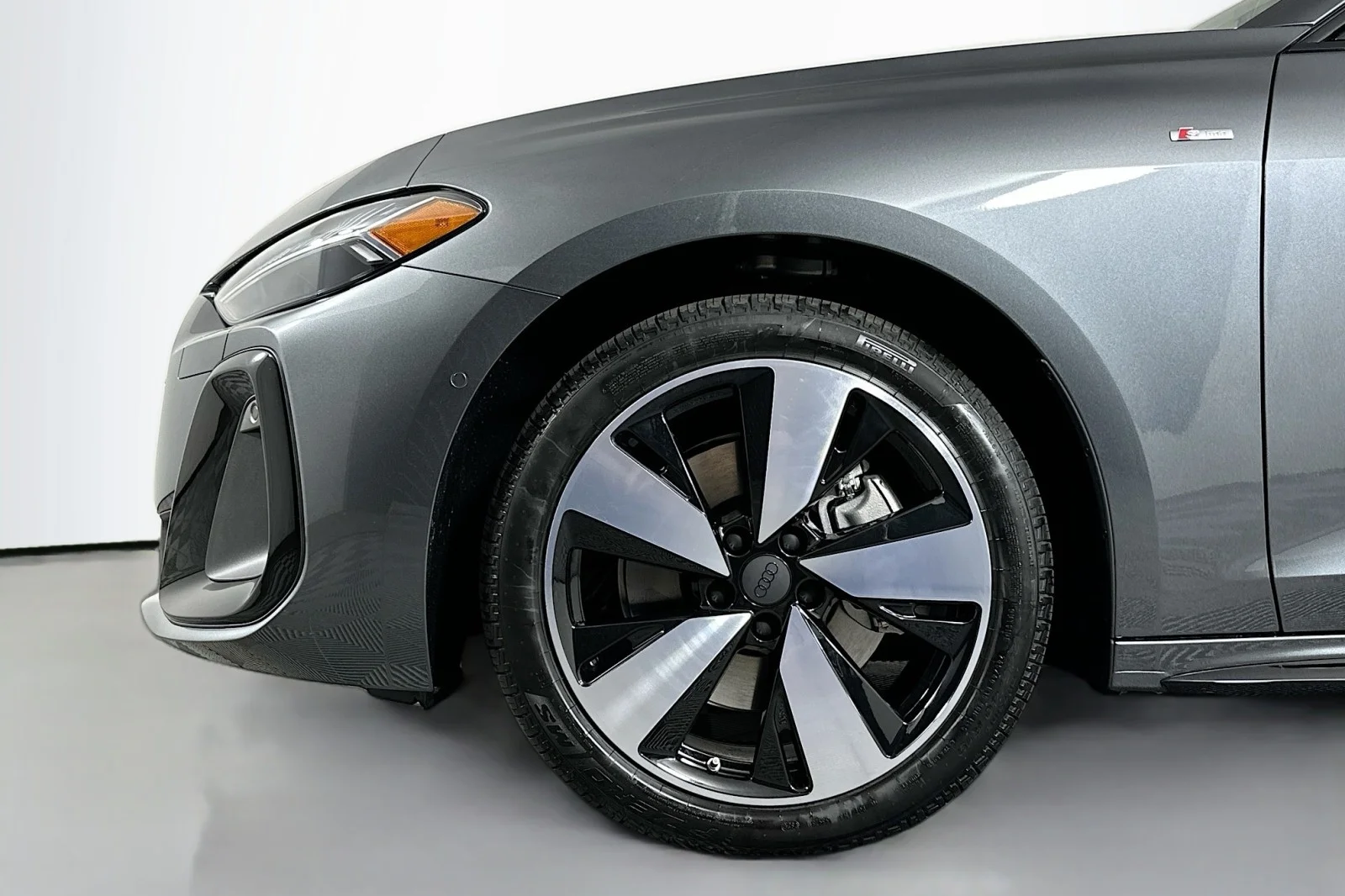 New 2026 Daytona Gray Metallic Audi Premium Plus image 11