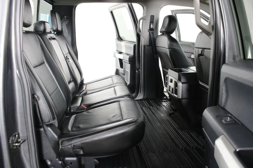 Used 2019 Gray Ford Lariat image 12