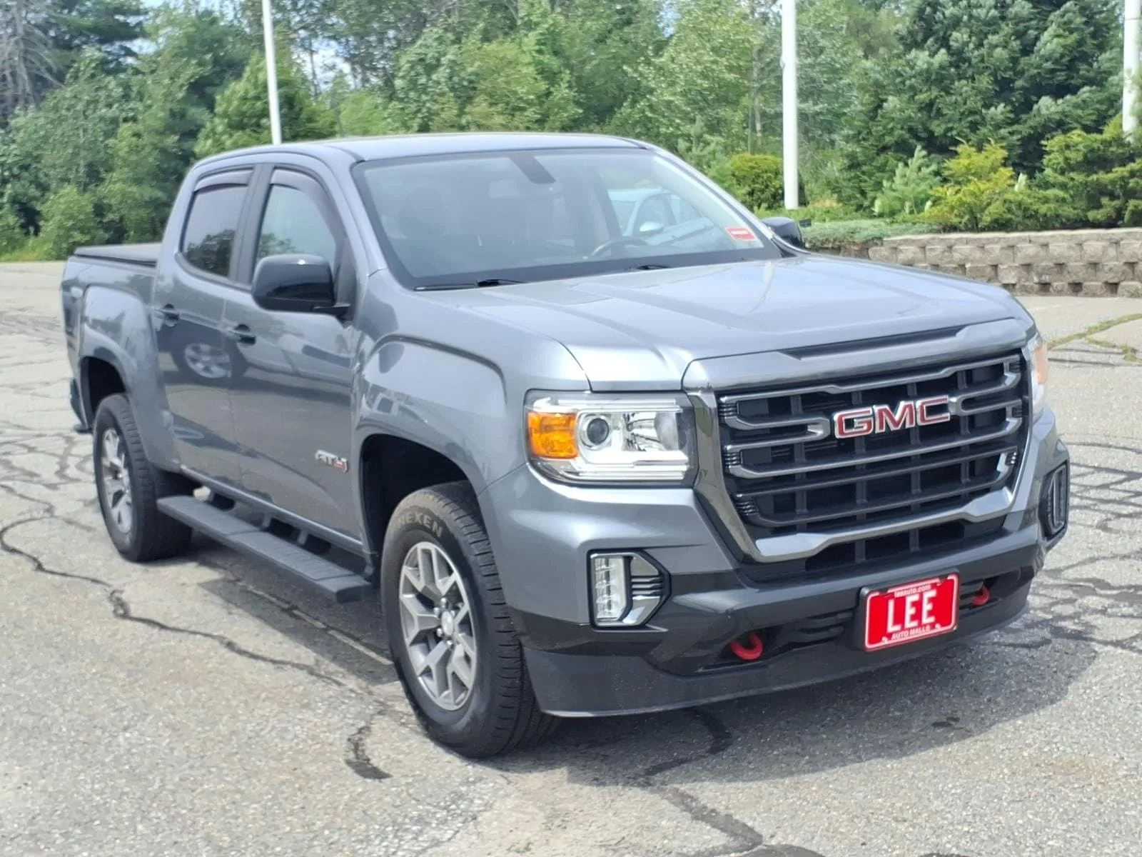 Used 2021 Steel Metallic GMC AT4 w/Cloth image 3