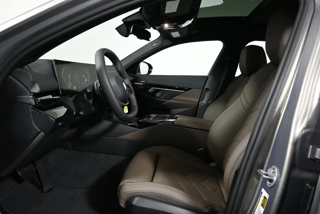 Used 2026 Gray BMW 530i xDrive image 3