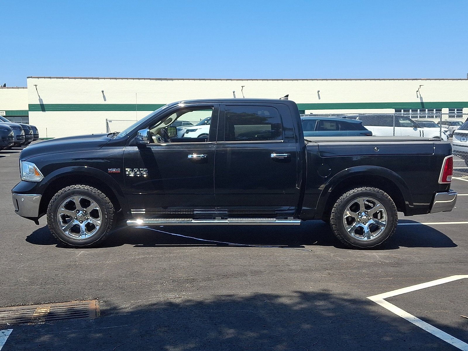 Used 2015 Black Clearcoat Ram Laramie image 8