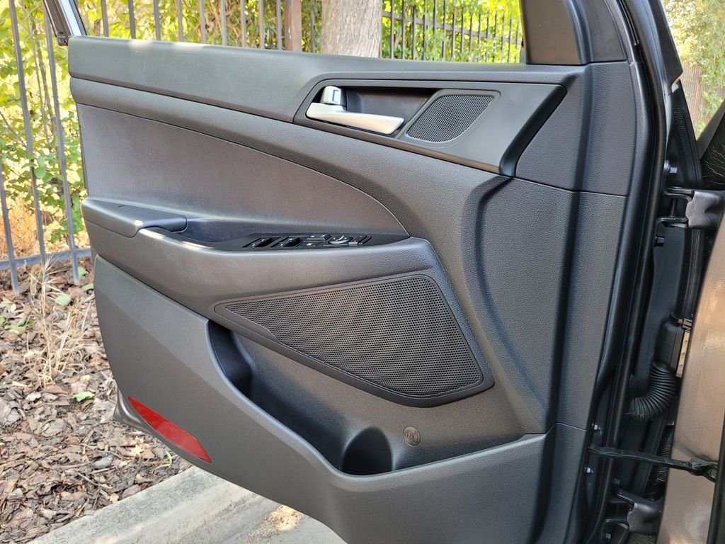Used 2021 Gray Hyundai SEL image 25
