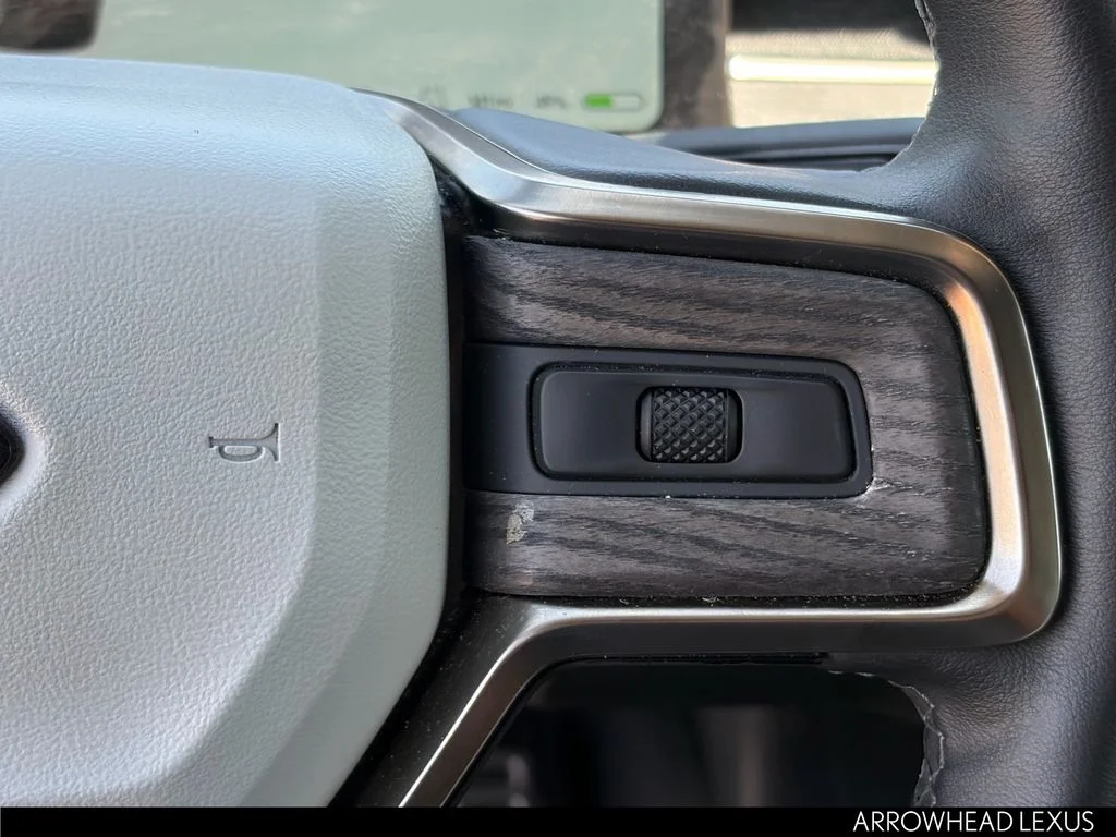 Used 2023  Rivian Adventure image 17