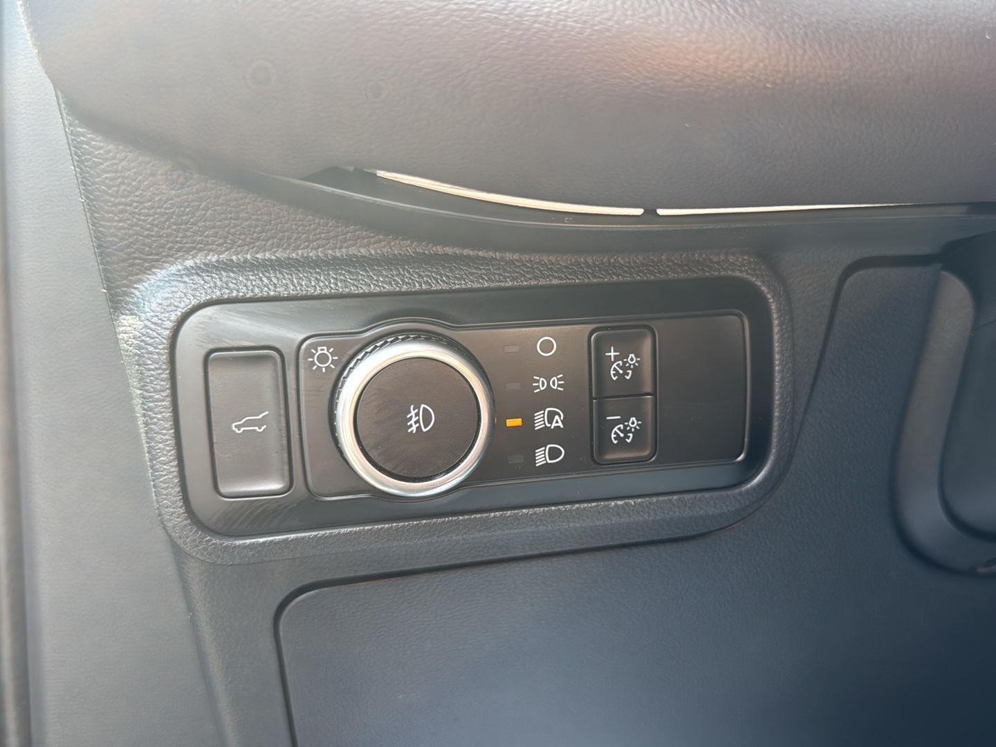 Used 2025 Agate Black Ford Platinum image 14