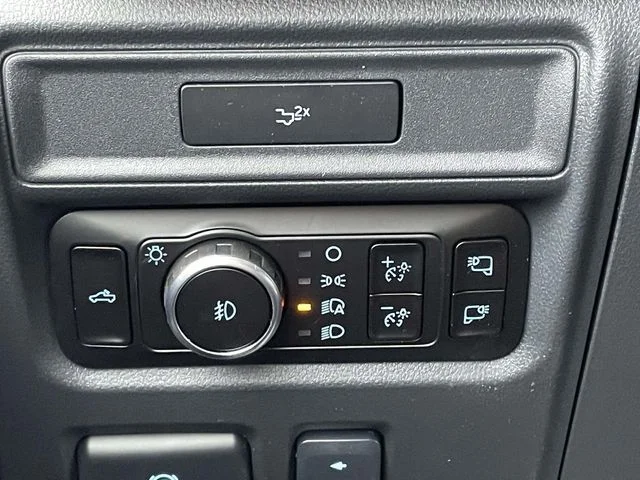 New 2026 Agate Black Metallic Ford Lariat® image 18