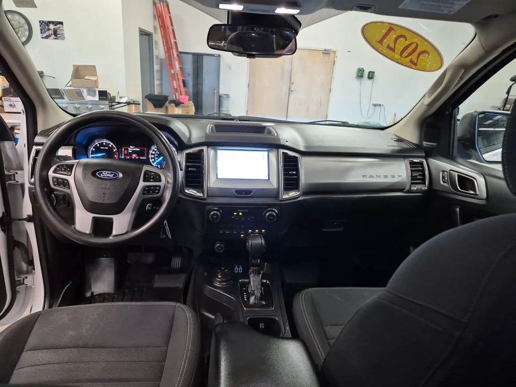 Used 2021 Oxford White Ford XLT image 19