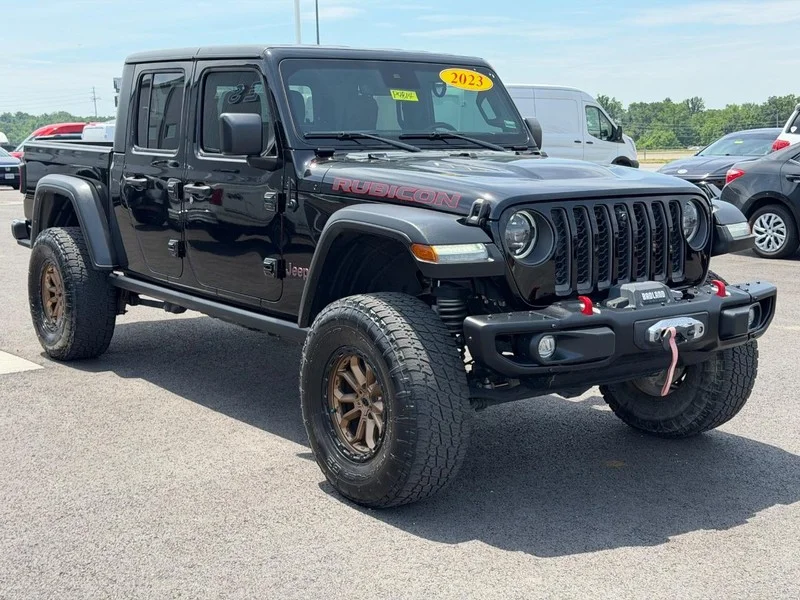 Certified Used 2023 Black Clearcoat Jeep Rubicon image 3