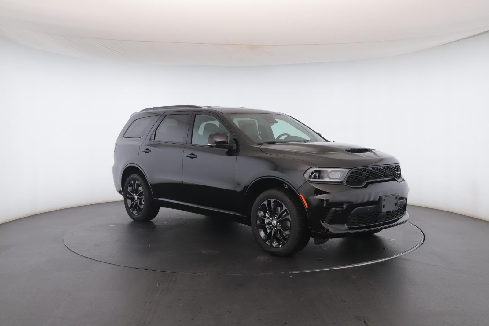 New 2026 Diamond Black Clear-Coat Exterior Paint Dodge GT Plus AWD image 35