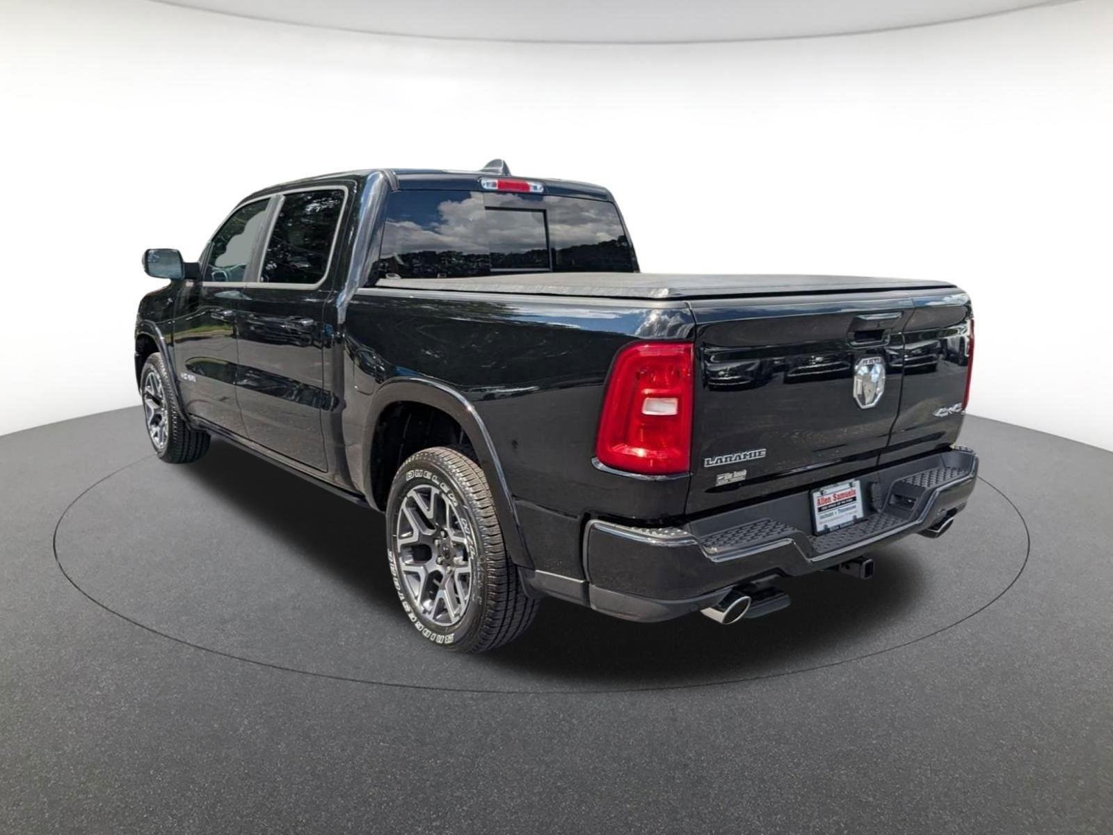 2026 RAM 1500 Laramie - Photo 6