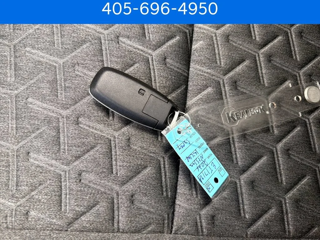 Pre-Owned 2026 Nissan Kicks SV