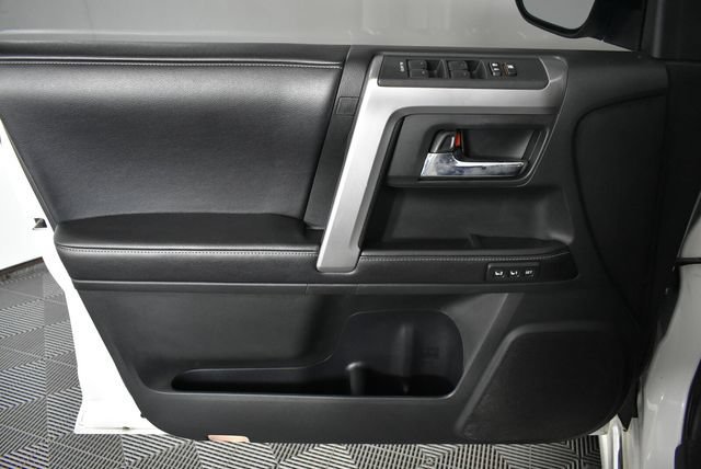 2016 Toyota 4Runner Limited - Photo 30