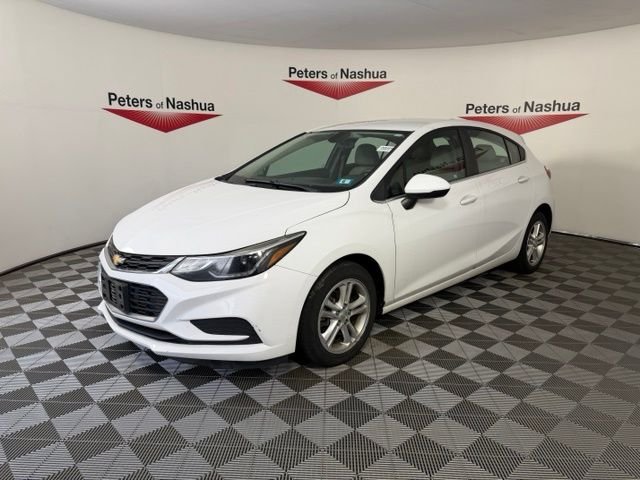 Used 2018 Summit White Chevrolet LT image 2