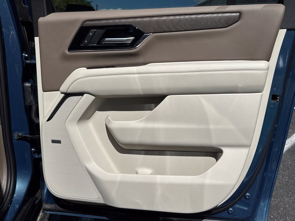 2026 GMC Yukon XL Denali - Photo 21