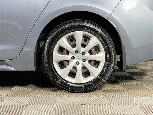 Certified Used 2020 CELESTITE GRAY ME. Toyota  image 29