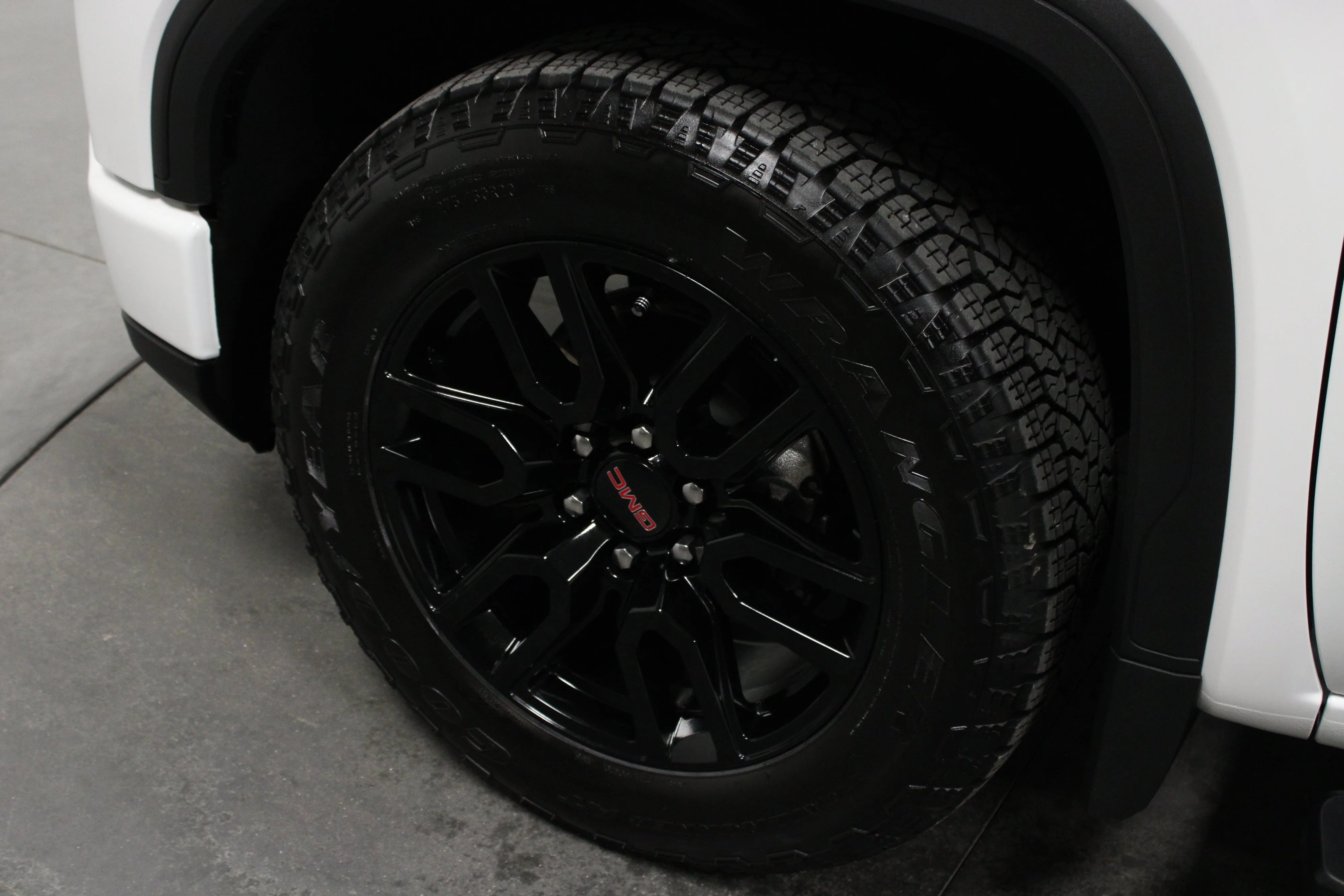 Used 2026 Summit White GMC Elevation image 10