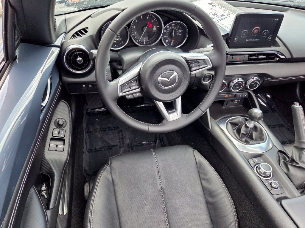 Used 2021 Gray Mazda Grand Touring image 8