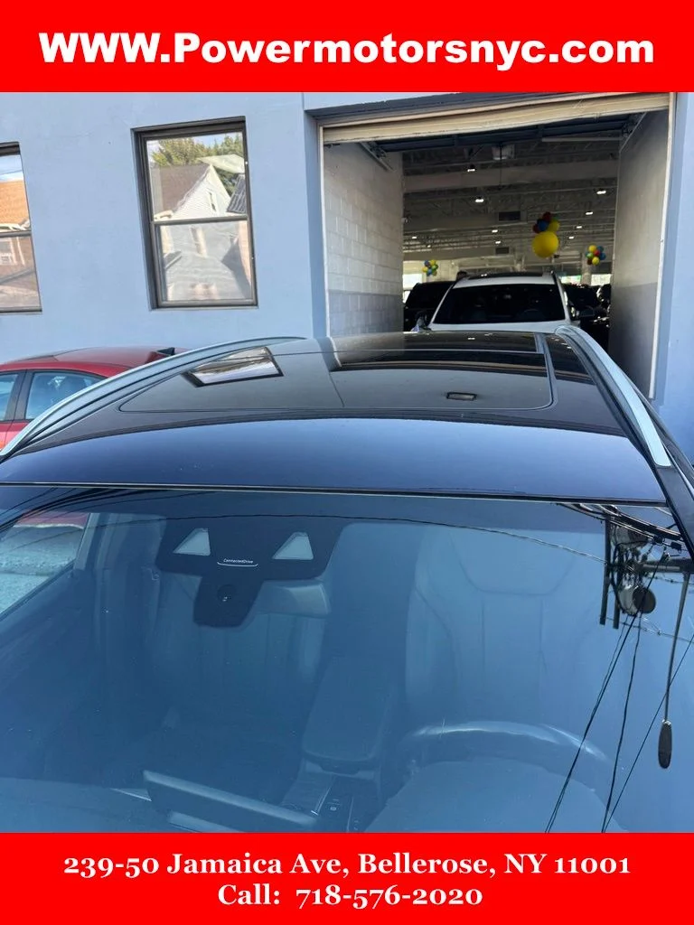 Used 2019 Black BMW xDrive30i image 13