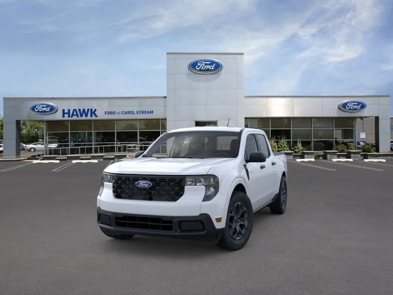 New 2026 Oxford White Ford XLT image 2