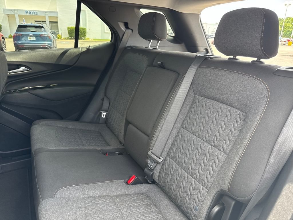 Used 2024 White Chevrolet LT image 18