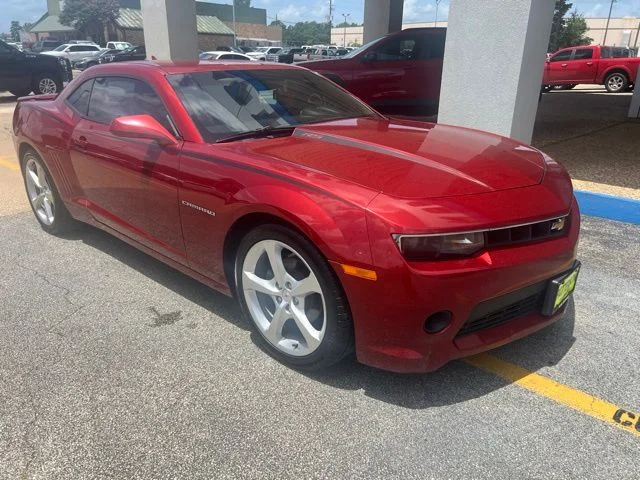 Used 2015 Red Chevrolet 1LT image 2