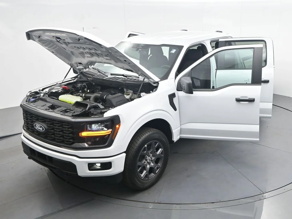 New 2026 Oxford White Ford STX® image 44