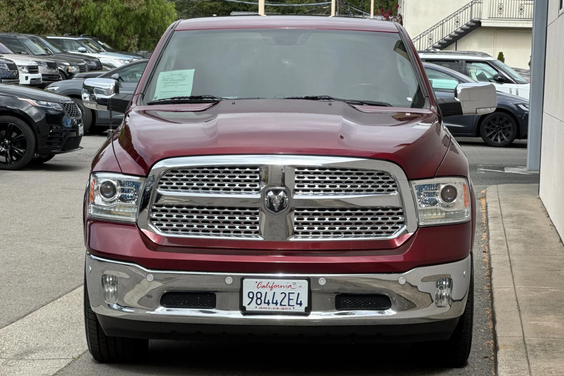 Used 2018 Delmonico Red Pearlcoat Ram Laramie image 10