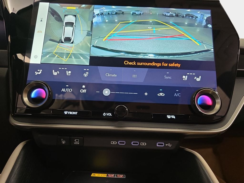 New 2026 Oxygen White Lexus PREMIUM AWD image 24