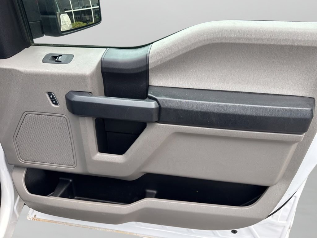Used 2020 Oxford White Ford XL image 26