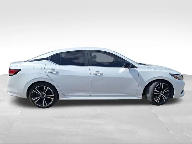 Used 2021 White Nissan SR image 8