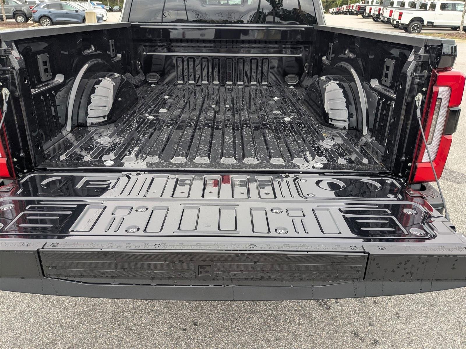 2026 Ford F-250 Super Duty Platinum - Photo 33