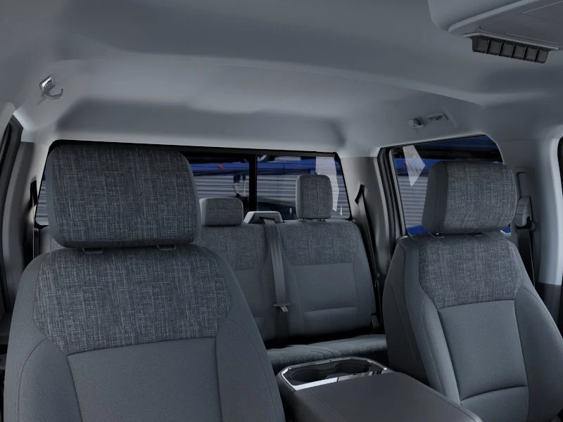 New 2027 Oxford White Ford F-250® XLT image 22