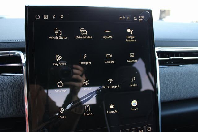 2026 GMC Sierra EV Elevation - Photo 25