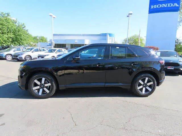 New 2026 Raven Black Honda Touring image 3