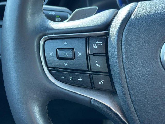 2023 Lexus ES 250 - Photo 18
