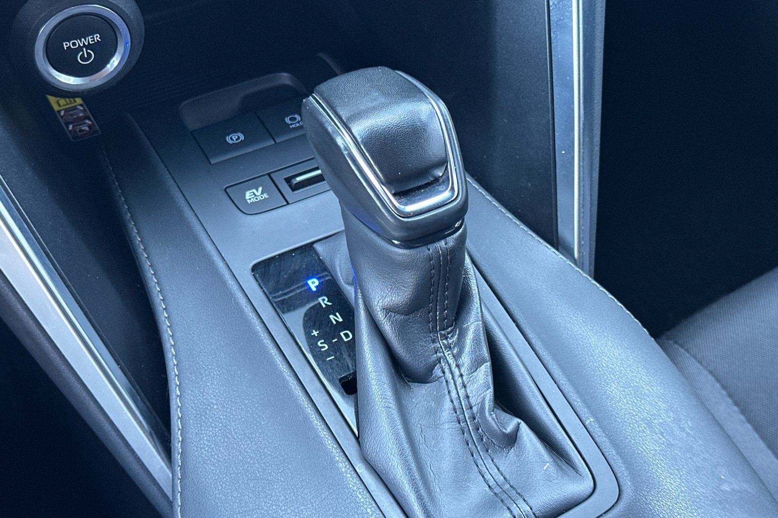 Used 2024 Coastal Gray Metallic Toyota LE image 21