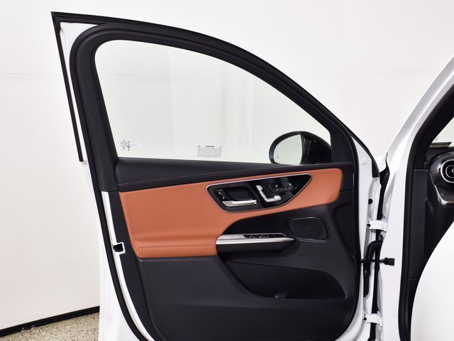 New 2026 Polar White Mercedes-Benz GLC 43 AMG® image 68