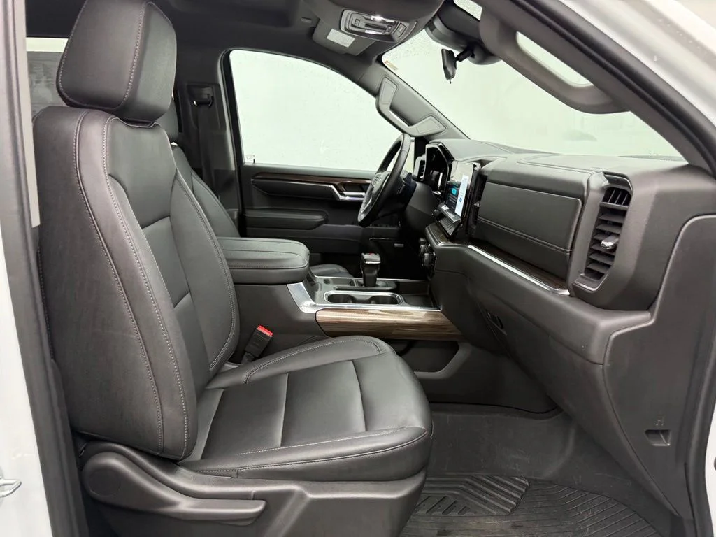 Used 2023 White Chevrolet LT Trail Boss image 36