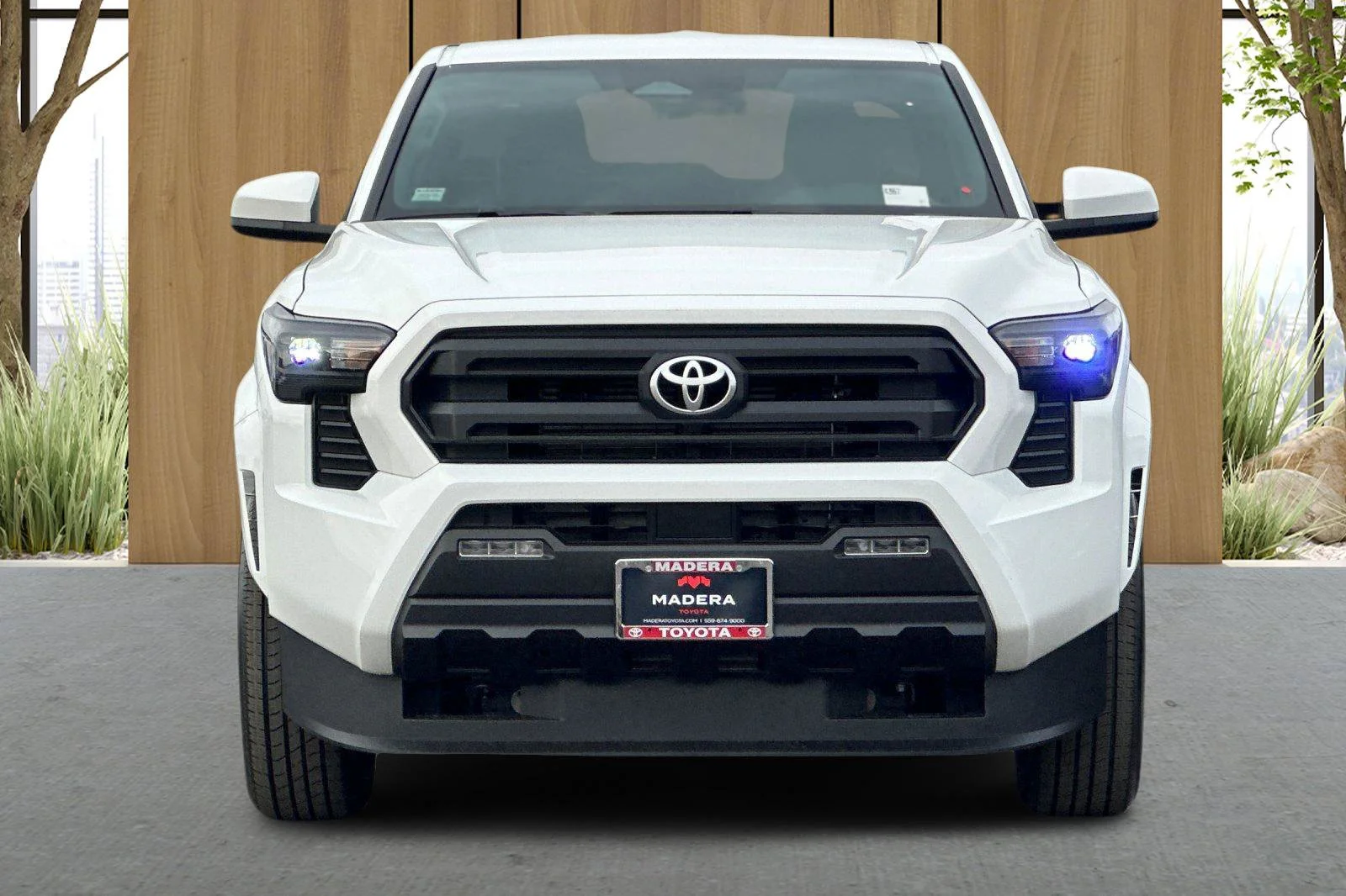 New 2026 Ice Cap Toyota SR5 image 9
