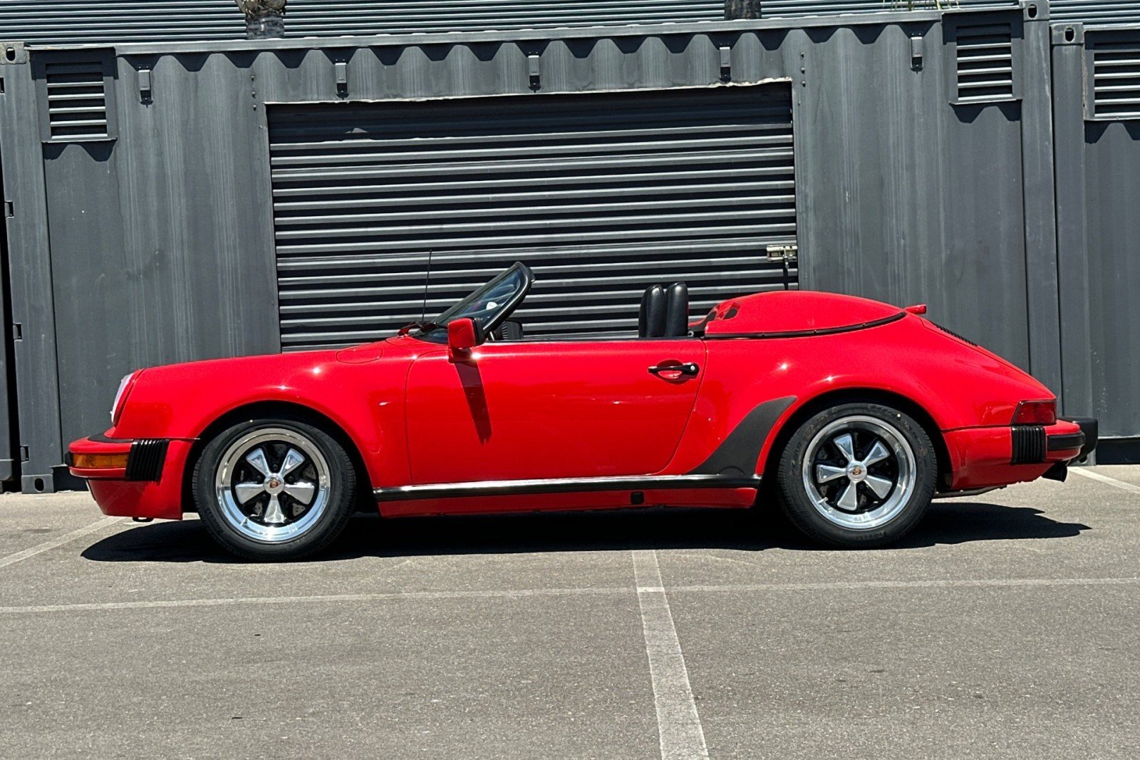 Used 1989 GUARDS RED Porsche Speedster image 2