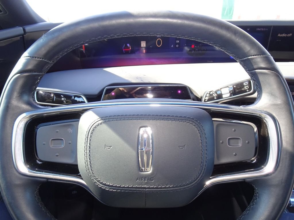 Used 2024 Blue Lincoln Premiere image 22