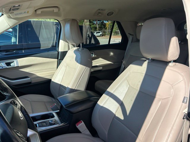 Used 2023 Black Ford Limited image 7