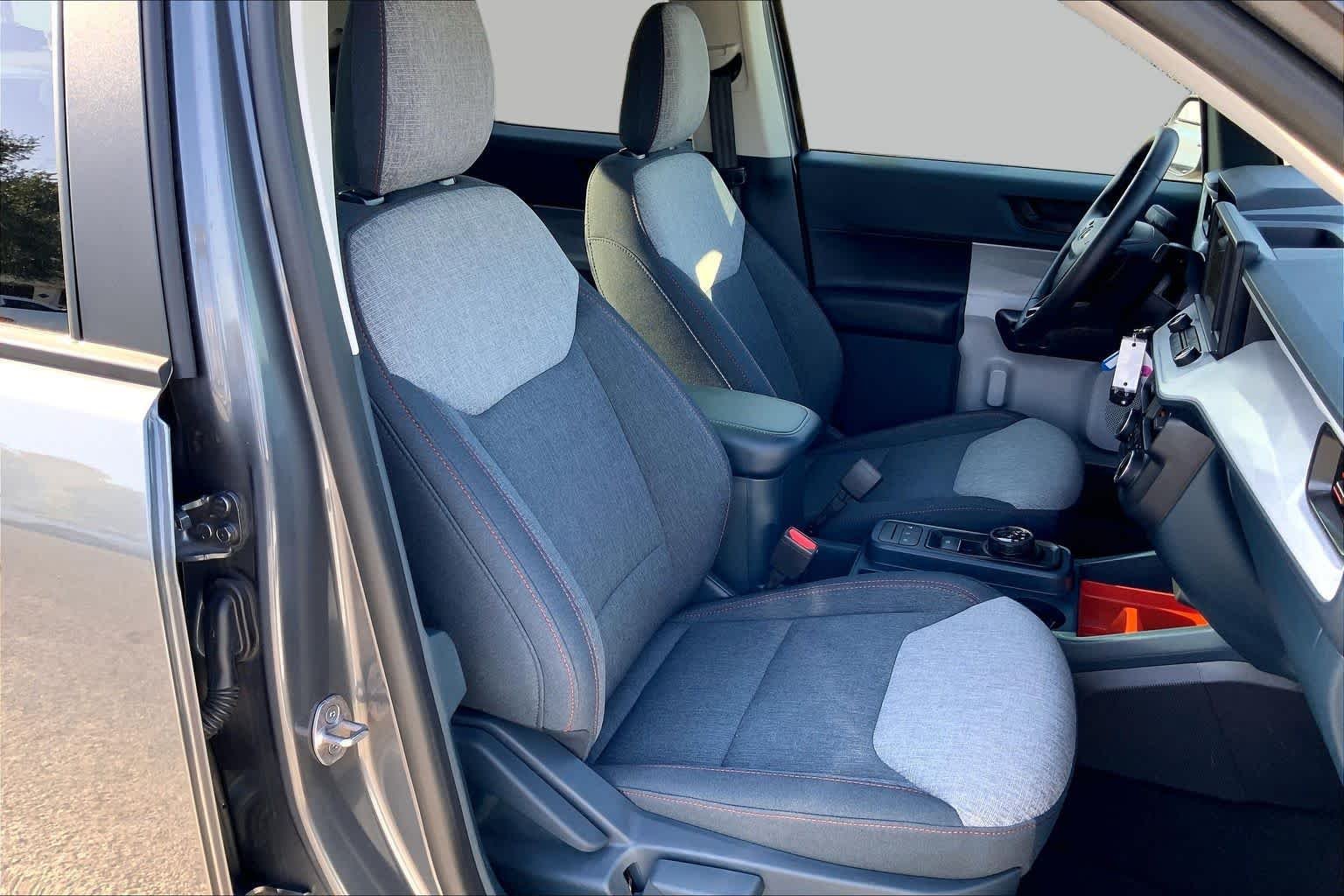 Used 2024 Carbonized Gray Metallic Ford XLT image 9