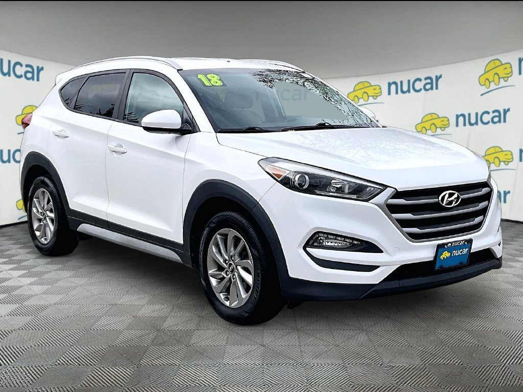 Used 2018 Dazzling White Hyundai SEL image 1