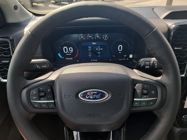 New 2026 Oxford White Ford Lariat image 30