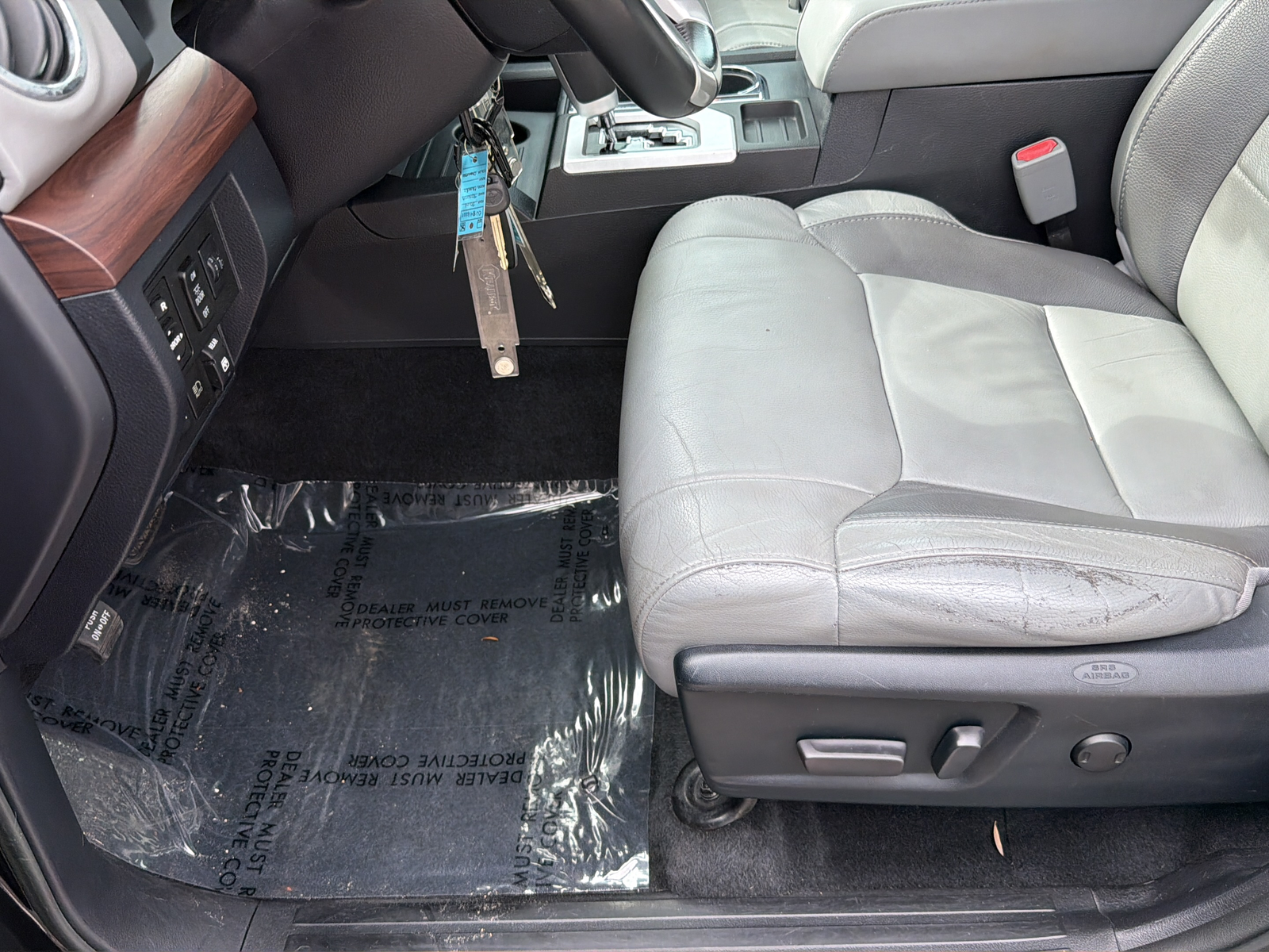 Used 2018 Black Toyota Limited image 29
