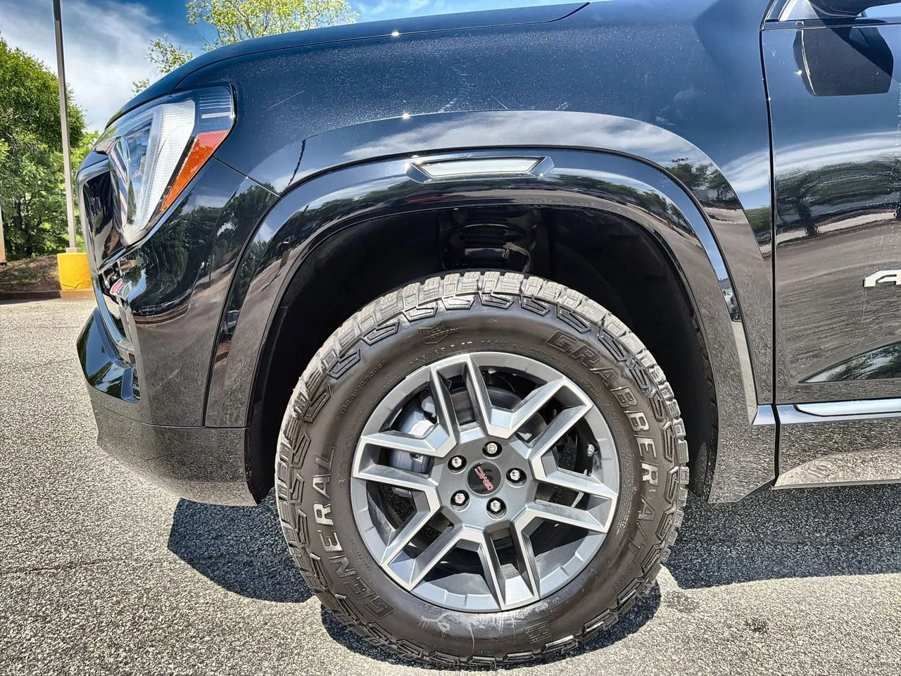New 2026 Ebony Twilight Metallic GMC AT4 image 28