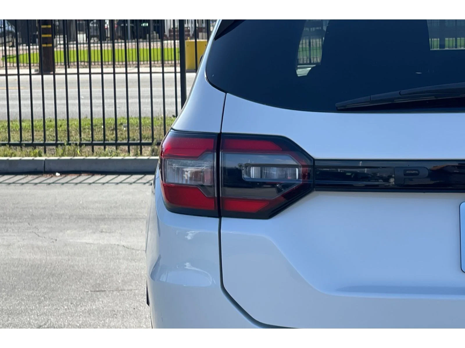 Used 2024 Platinum White Pearl Honda Sport image 47
